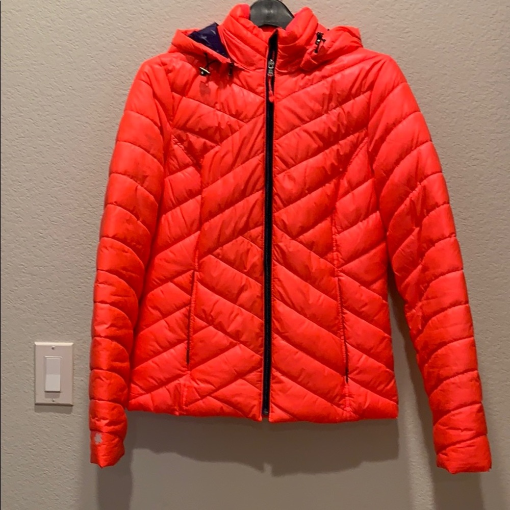 Women tek gear hooded packable puffer jacket
